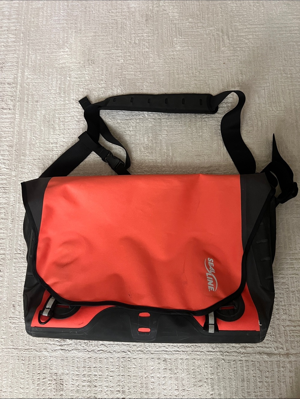 SealLine Urban Shoulder Bag Messenger Bag Waterproof